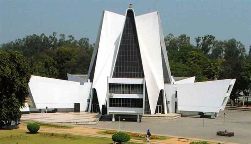 Punjab Govt Grants ₹30 Crore to Punjabi University