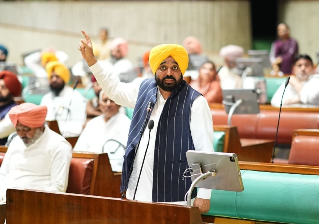 Opposition Opposed giving ₹1,000 to Women