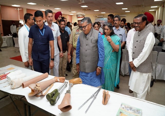 Governor Inaugurates Free Integrated Fitment Camp in Chandigarh