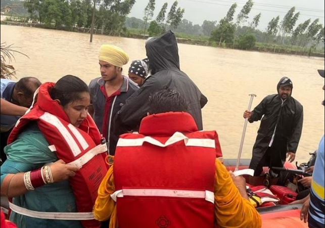 Punjab Police along with NDRF, SDRF and Army intensified Rescue Operations