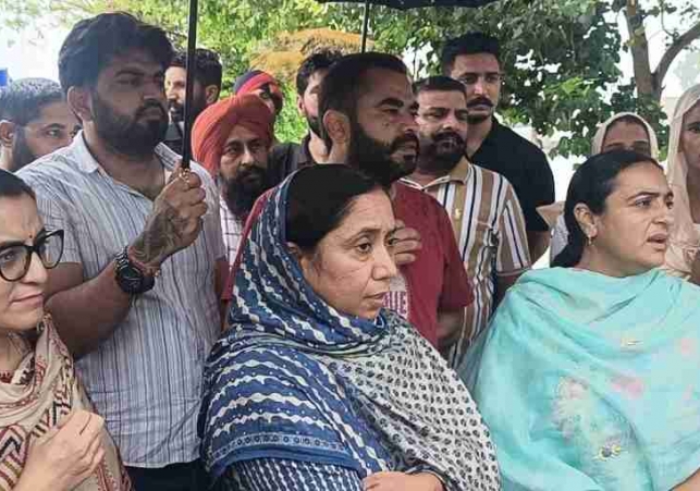Cabinet Minister and MLA Reach Out to Flood-Affected Villages