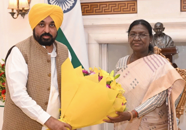 Punjab CM Bhagwant Singh Mann meets President
