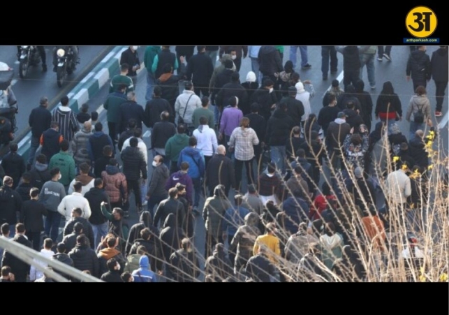 Seven killed as economic crisis fuels widespread protests across Iran