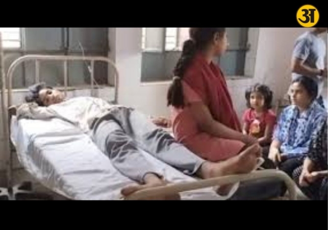 Ten people fall sick after eating momos in Noida