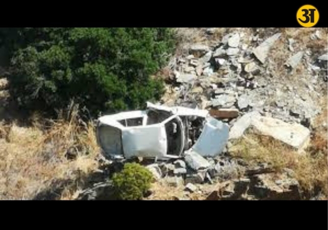 Two killed three injured after car falls into gorge in Kangra