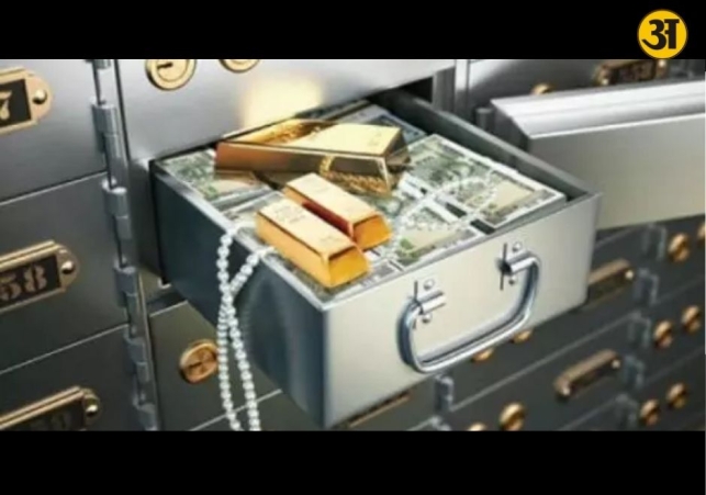 What happens if jewellery is stolen from a bank locker