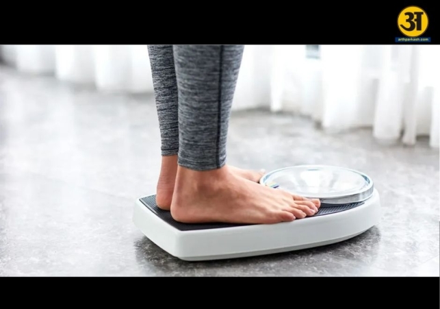 Why weighing yourself daily may help you track weight loss more accurately