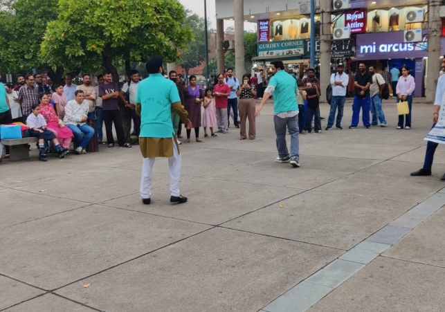 Nukkad Natak Organised at Sector 17 Plaza to Create Awareness on Special Intensive Revision (SIR)