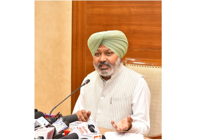 Sikh MLAs & Ministers Appear Before Sri Akal Takht Sahib