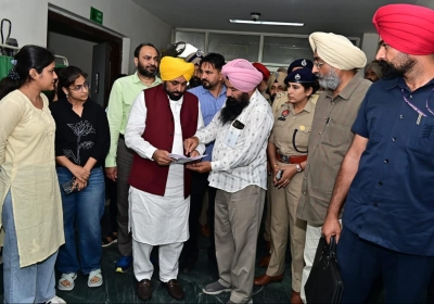 CM Bhagwant Singh Mann Pays Surprise Visit to Advanced Cancer Institute